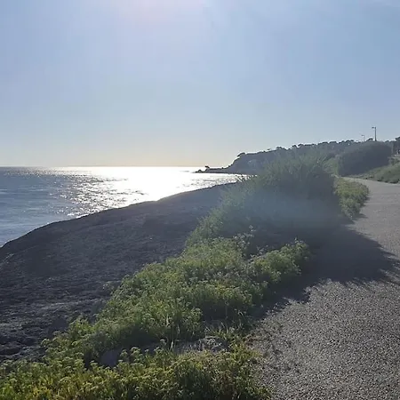 Studio Lumineux Sur Balcon Avec Vue Mer Et Plage Appartement *