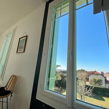 Appartement Studio Lumineux Sur Balcon Avec Vue Mer Et Plage *