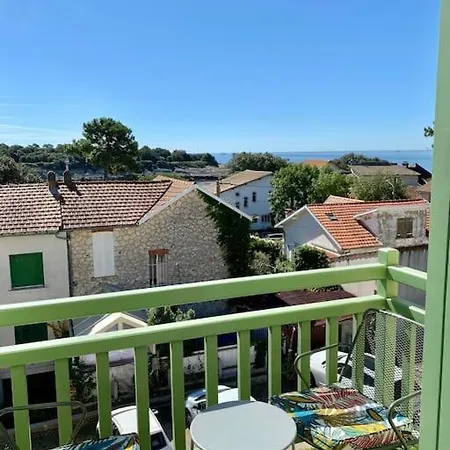 Studio Lumineux Sur Balcon Avec Vue Mer Et Plage *