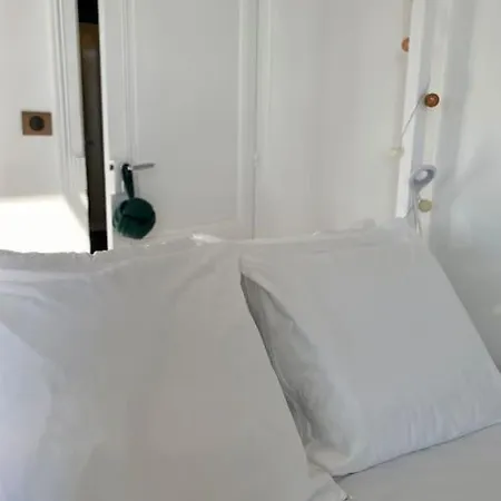 Studio Lumineux Sur Balcon Avec Vue Mer Et Plage Appartement *